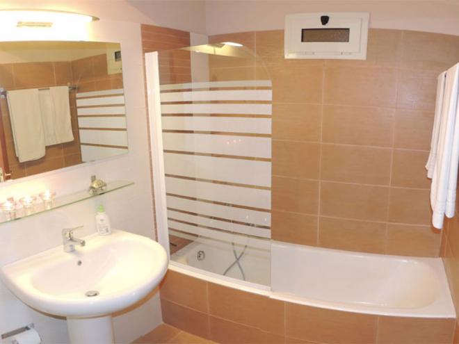 Lefkas-Pefkoulia-villas-25