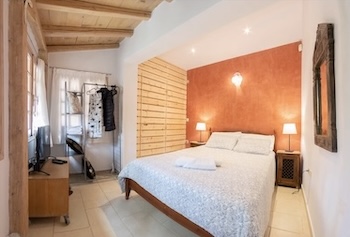 Villa Anthousa